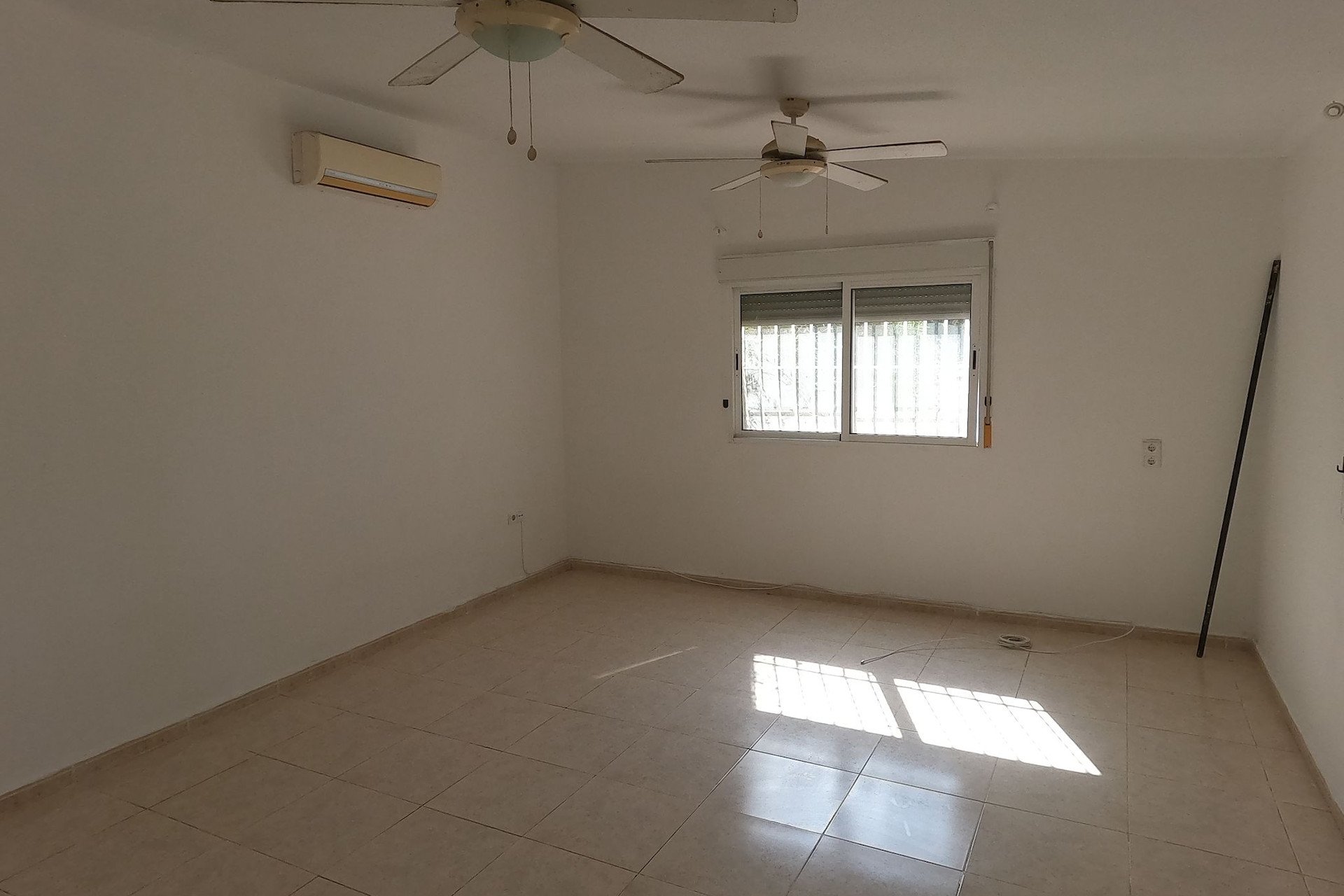 Sale - Villa - Dolores