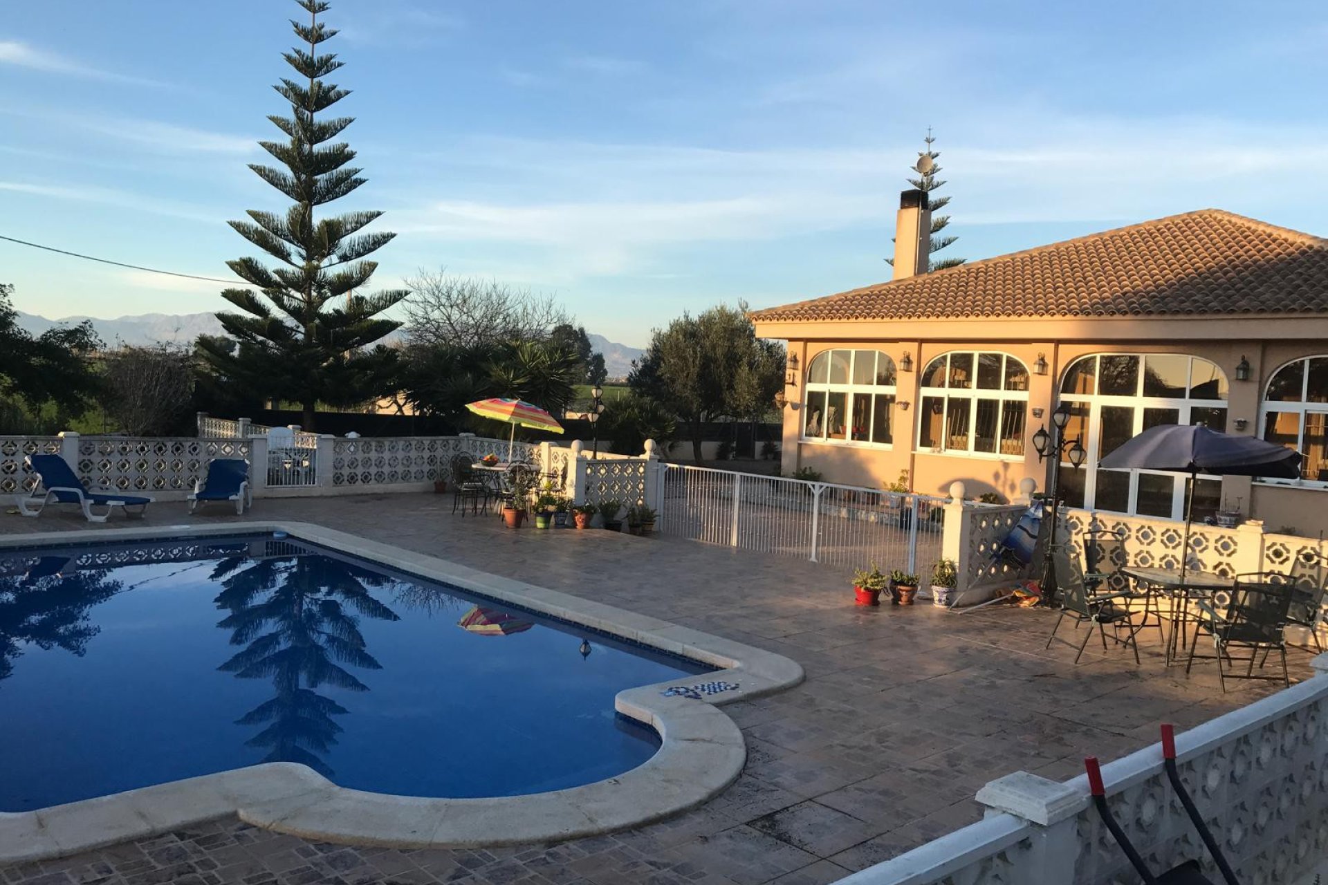 Sale - Villa - Dolores