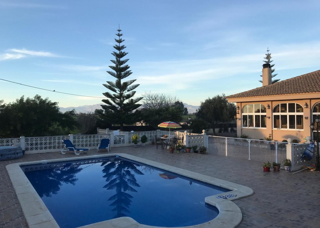 Sale - Villa - Dolores