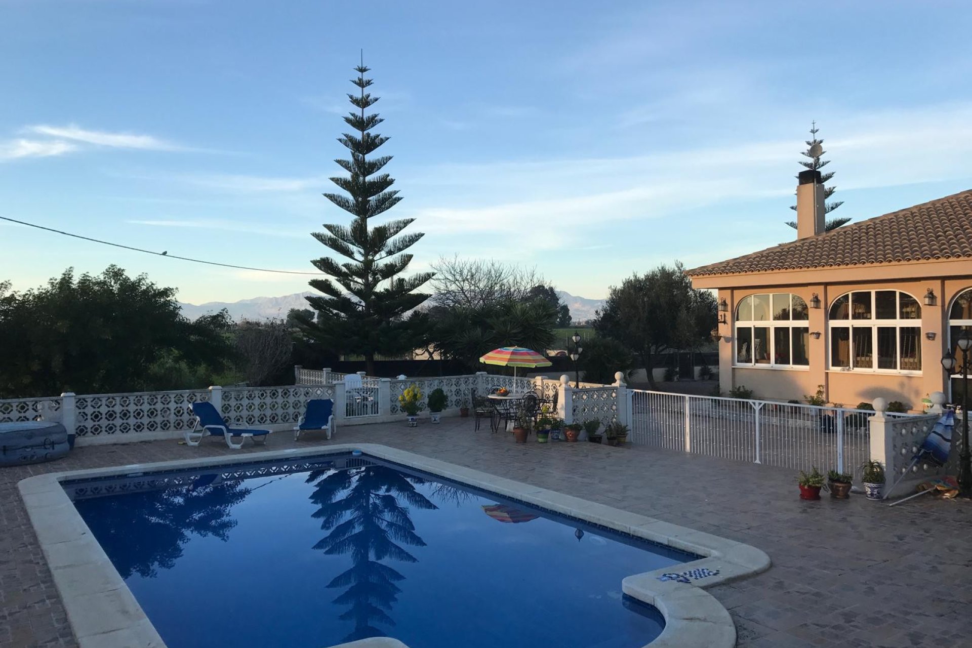 Sale - Villa - Dolores