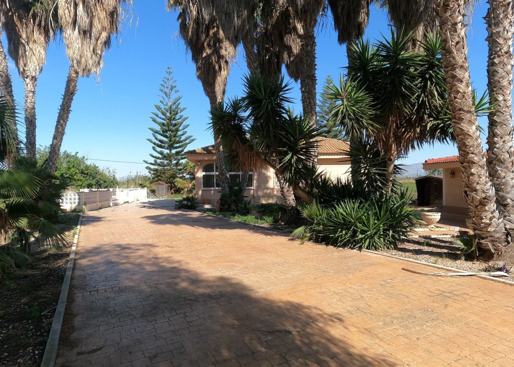 Sale - Villa - Dolores