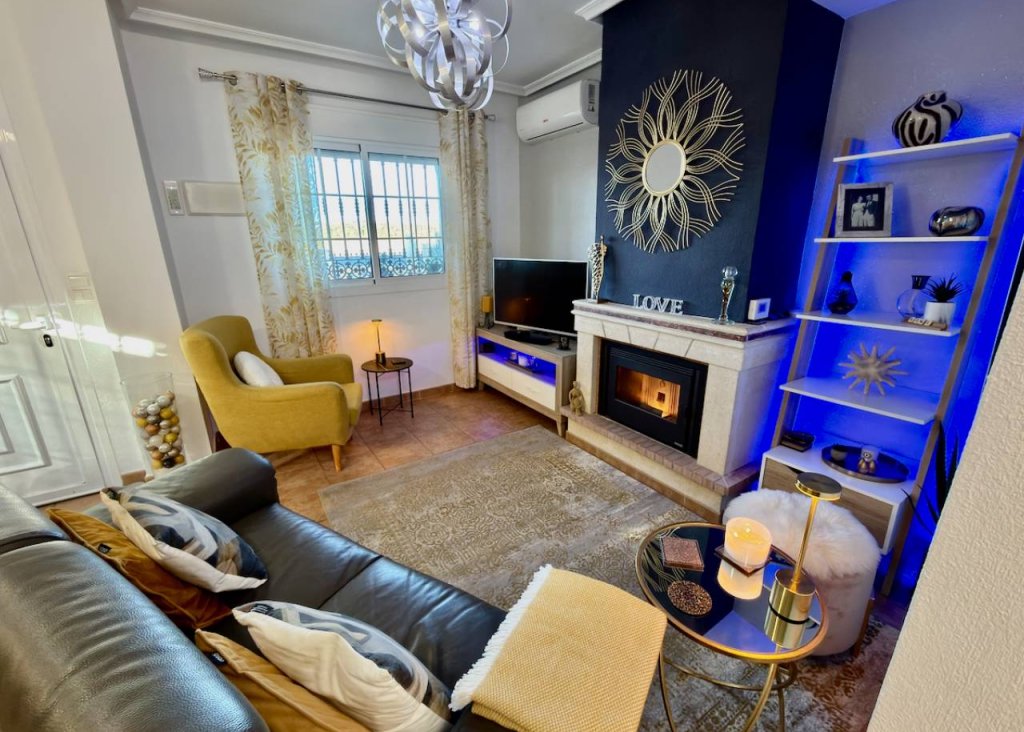 Sale - Villa - Guardamar del Segura - El Raso