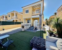 Sale - Villa - Guardamar del Segura - El Raso