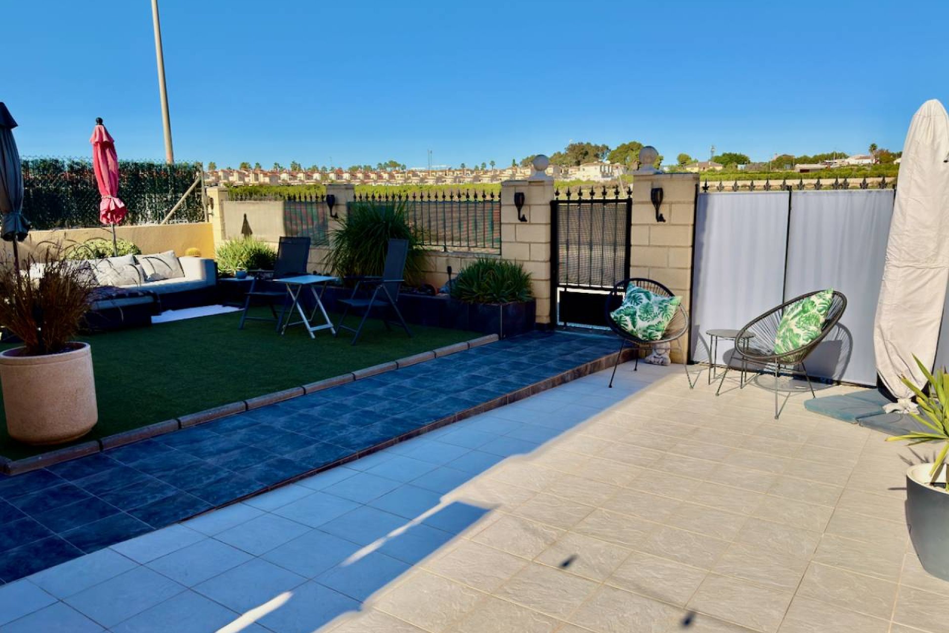 Sale - Villa - Guardamar del Segura - El Raso