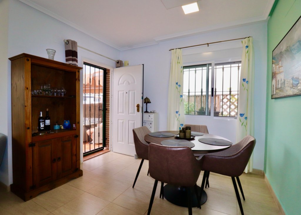 Sale - Villa - Guardamar del Segura - El Raso