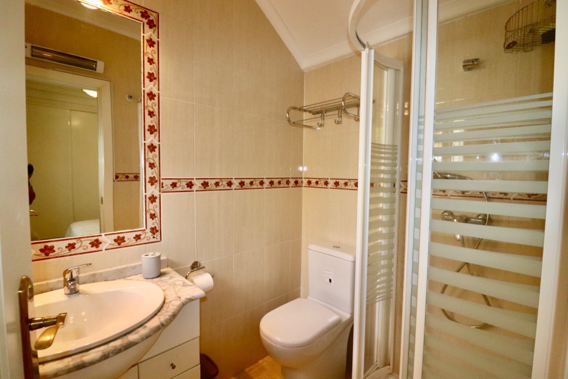 Sale - Villa - Guardamar del Segura - El Raso