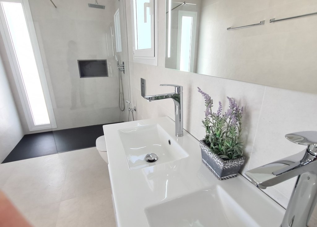 Sale - Villa - La Marina