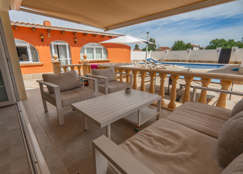 Sale - Villa - Las Heredades - Heredades