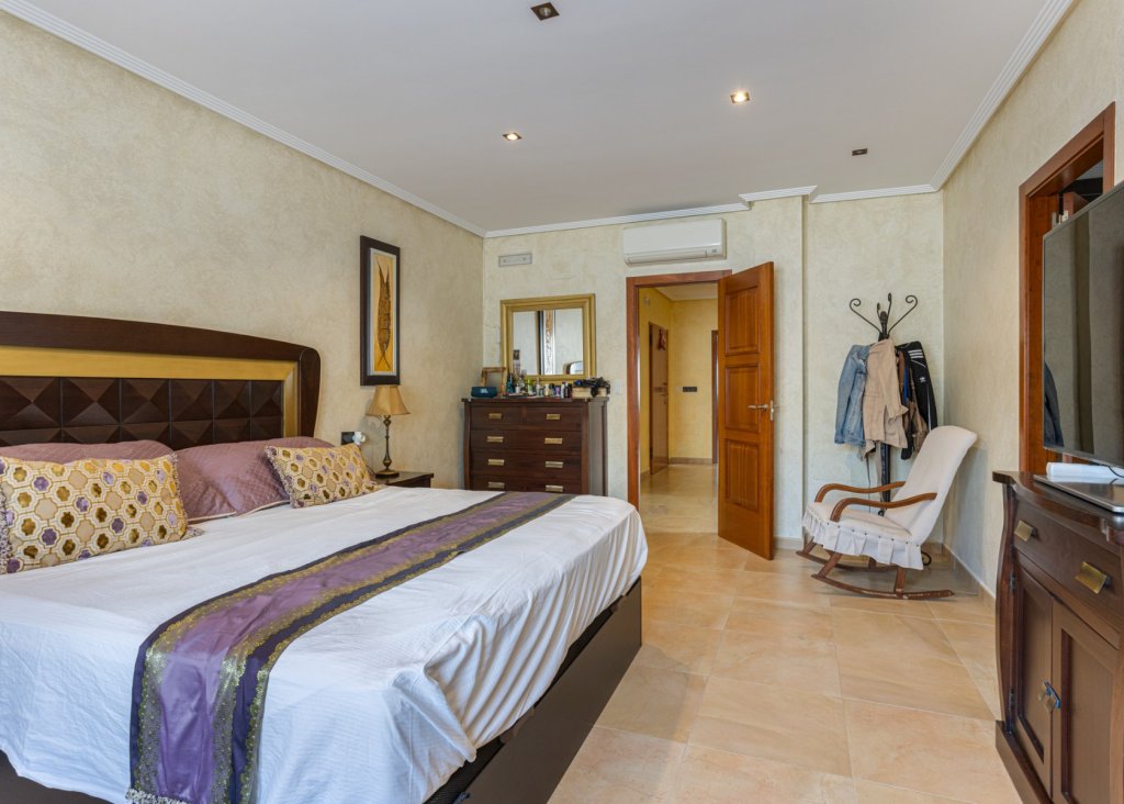 Sale - Villa - Los Montesinos - La Herrada