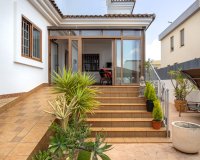 Sale - Villa - Los Montesinos - La Herrada