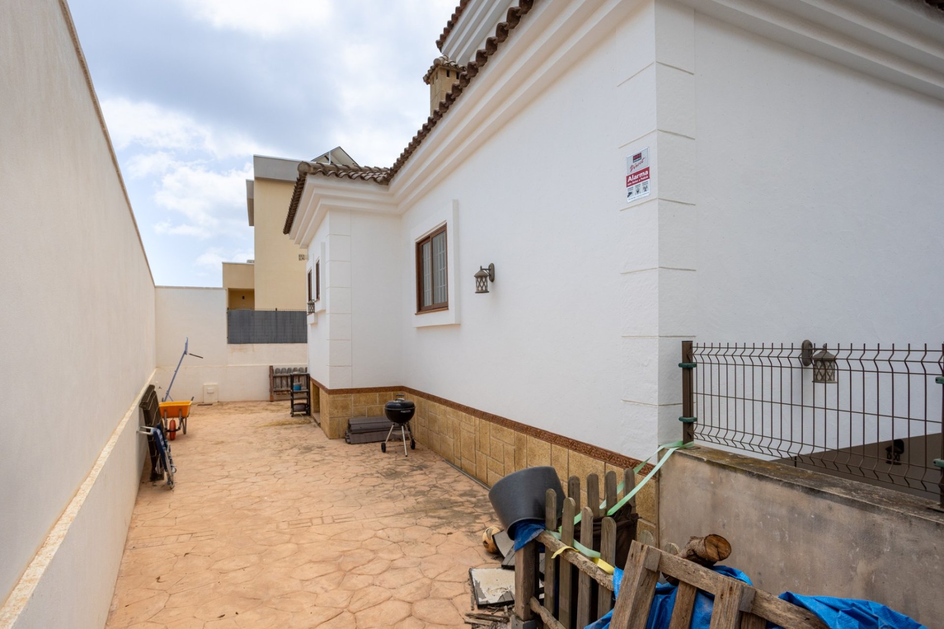 Sale - Villa - Los Montesinos - La Herrada