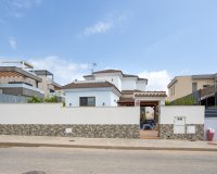 Sale - Villa - Los Montesinos - La Herrada