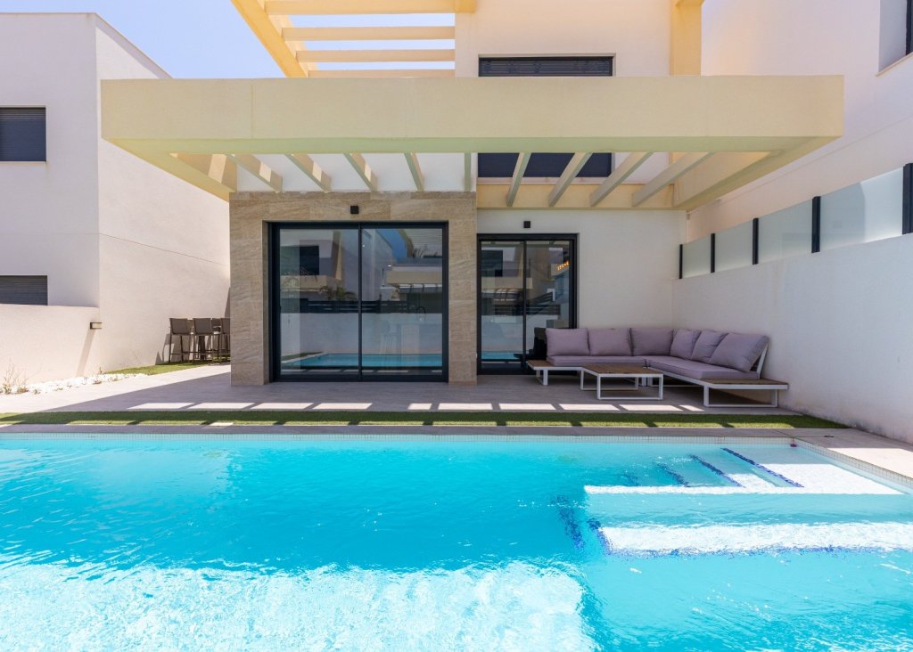 Sale - Villa - Los Montesinos - La Herrada