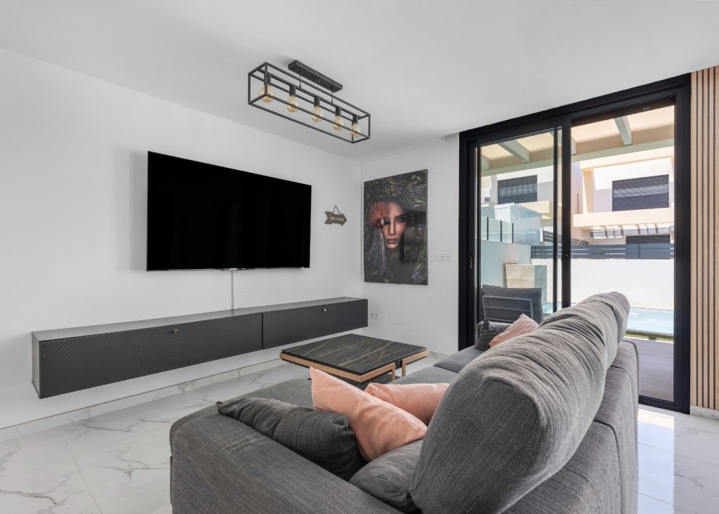 Sale - Villa - Los Montesinos - La Herrada