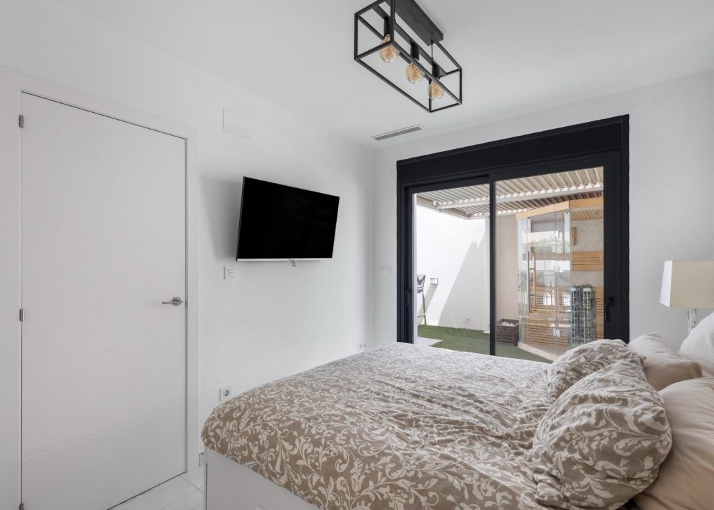 Sale - Villa - Los Montesinos - La Herrada