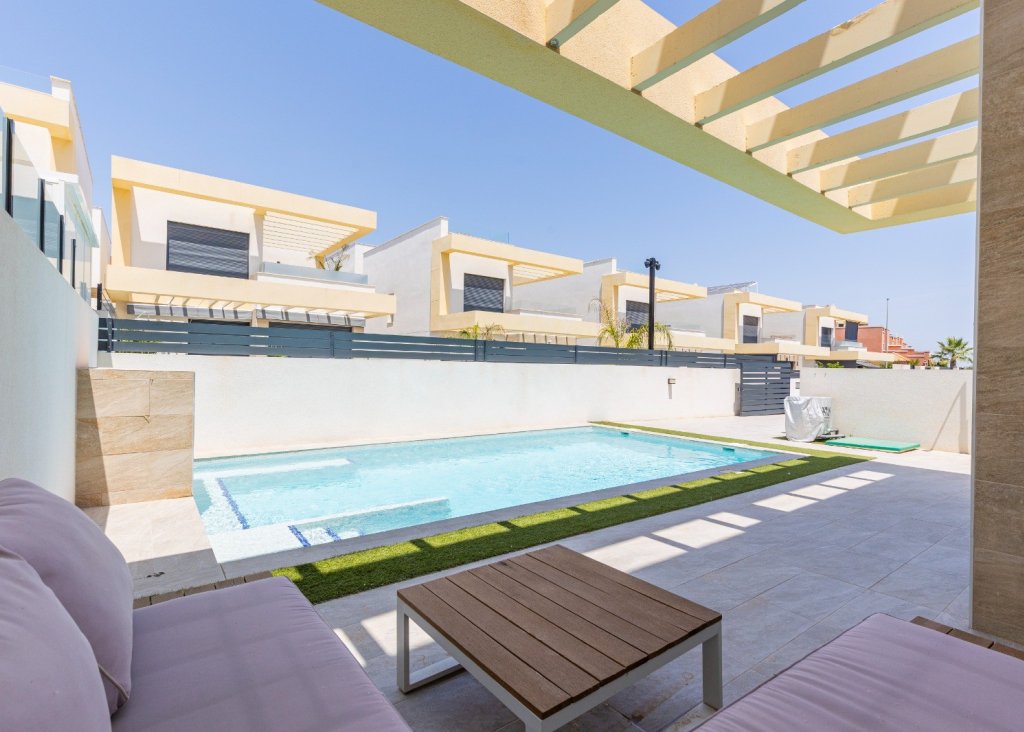 Sale - Villa - Los Montesinos - La Herrada