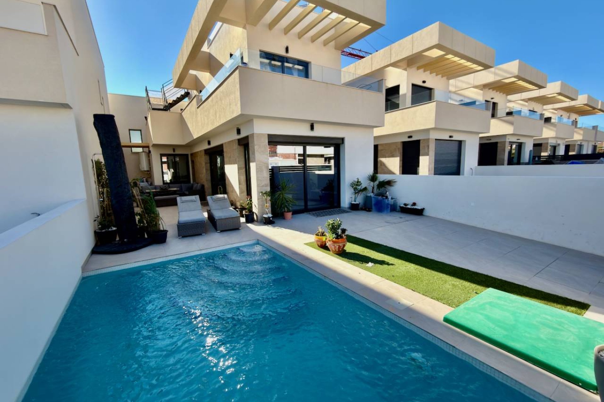 Sale - Villa - Los Montesinos - La Herrada