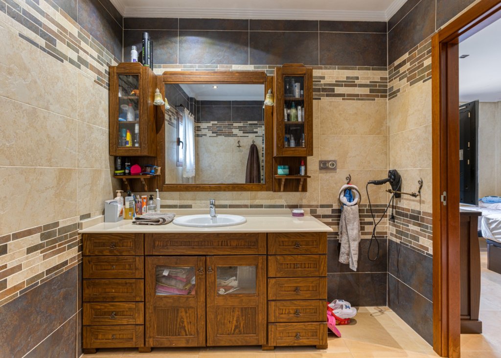 Sale - Villa - Los Montesinos - La Herrada