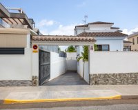 Sale - Villa - Los Montesinos - La Herrada