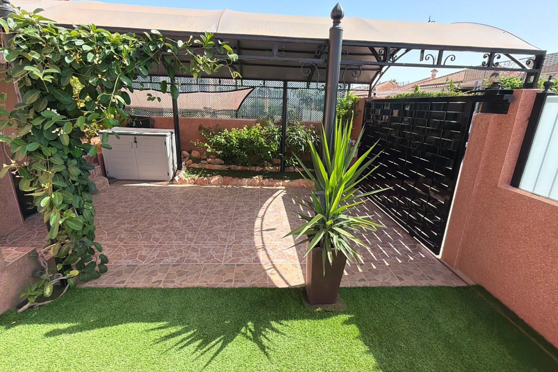 Sale - Villa - Los Montesinos - La Herrada