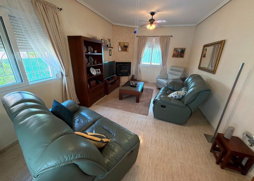 Sale - Villa - Los Montesinos - La Herrada