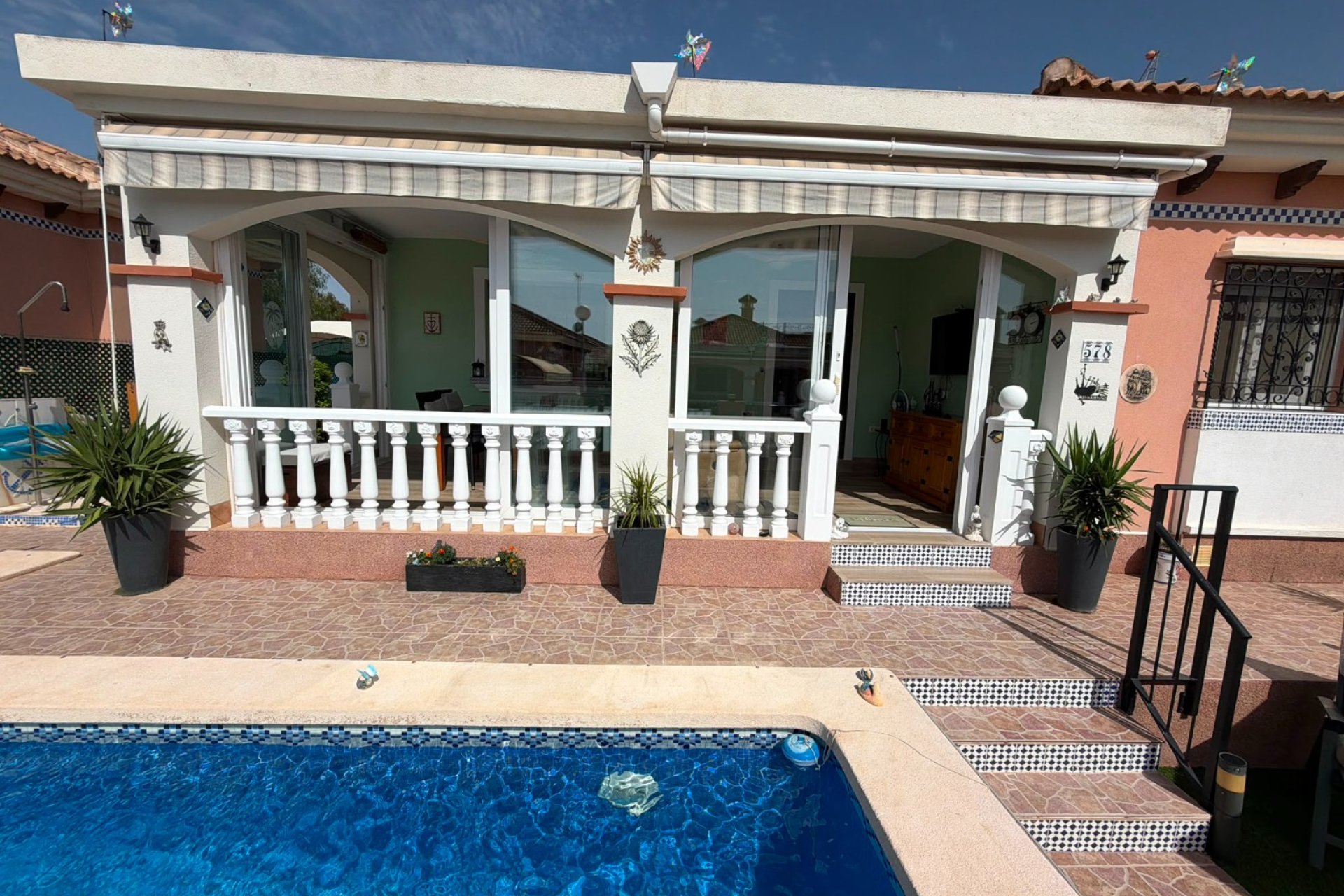 Sale - Villa - Los Montesinos - La Herrada