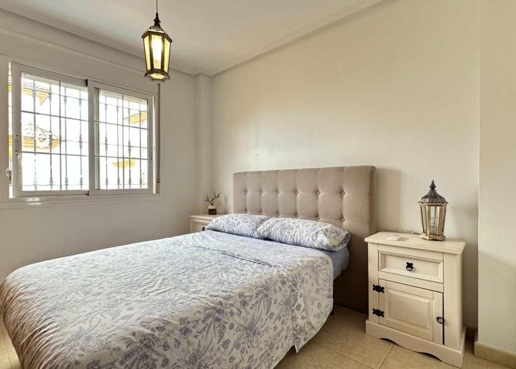 Sale - Villa - Los Montesinos - La Herrada