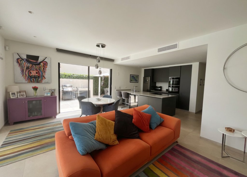 Sale - Villa - Los Montesinos - La Herrada