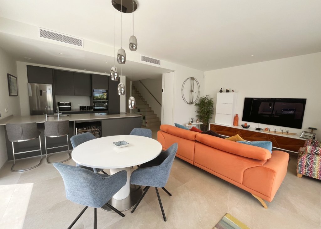 Sale - Villa - Los Montesinos - La Herrada