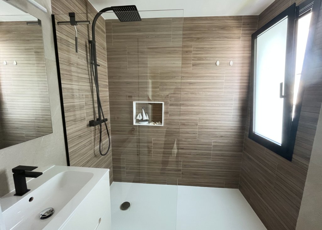 Sale - Villa - Los Montesinos - La Herrada