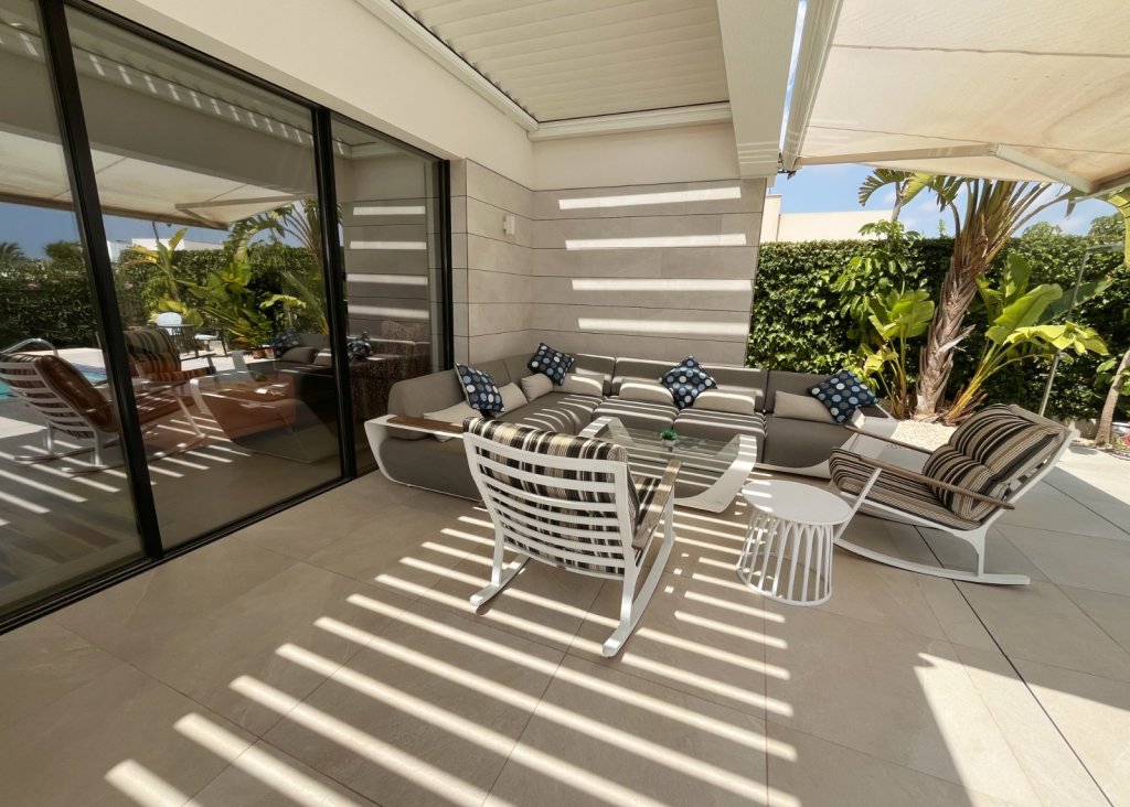 Sale - Villa - Los Montesinos - La Herrada