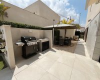 Sale - Villa - Los Montesinos - La Herrada