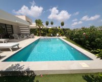 Sale - Villa - Los Montesinos - La Herrada