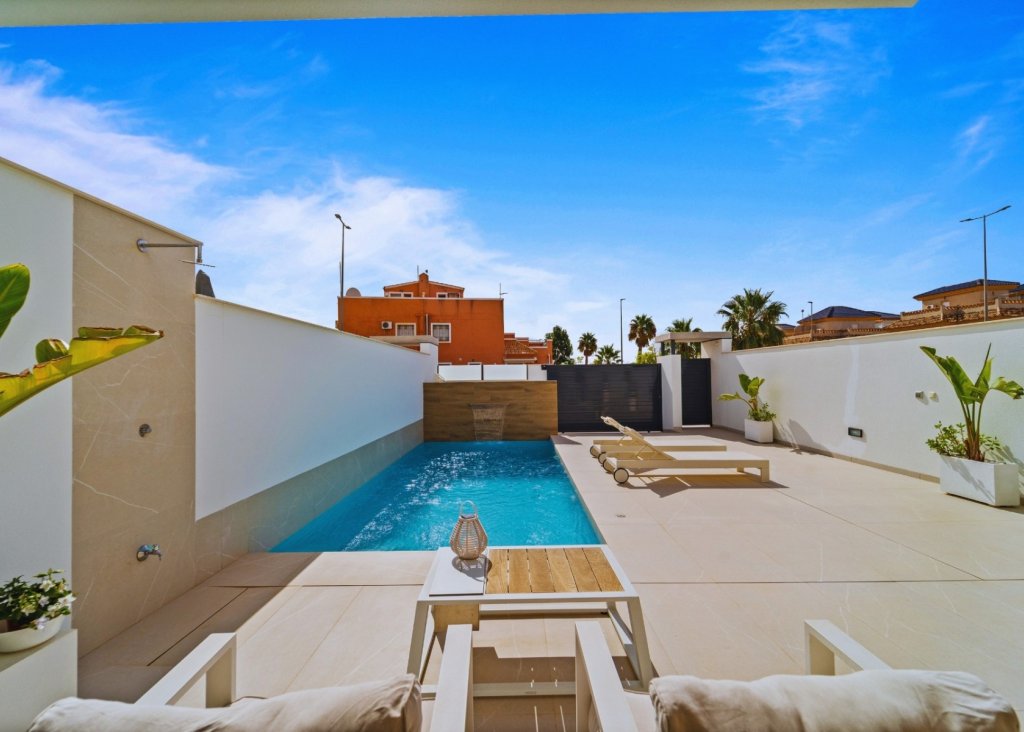 Sale - Villa - Los Montesinos - La Herrada