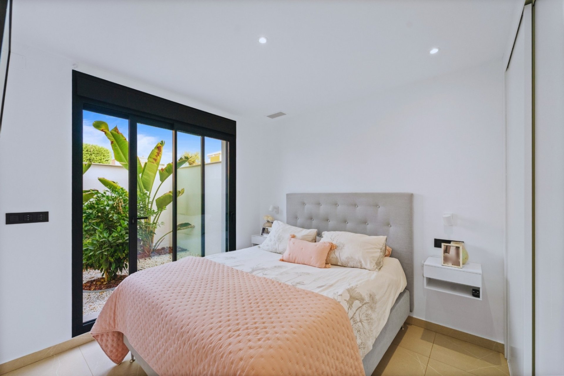 Sale - Villa - Los Montesinos - La Herrada