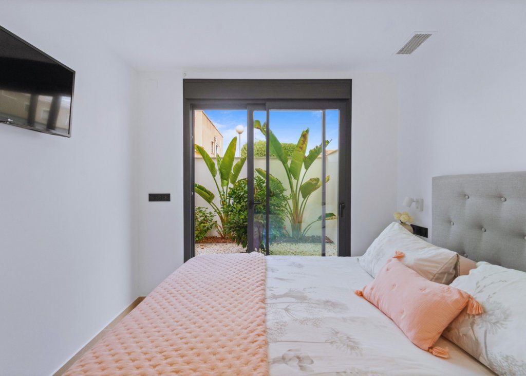 Sale - Villa - Los Montesinos - La Herrada