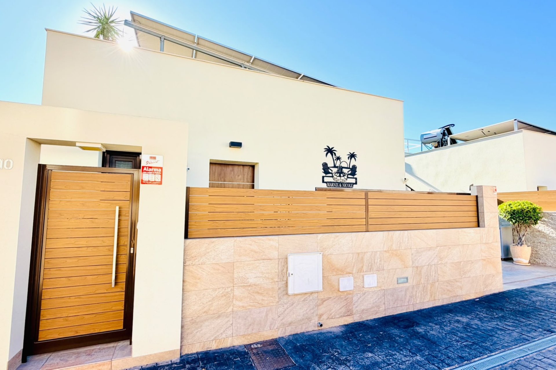 Sale - Villa - Los Montesinos - La Herrada