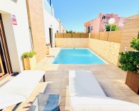 Sale - Villa - Los Montesinos - La Herrada