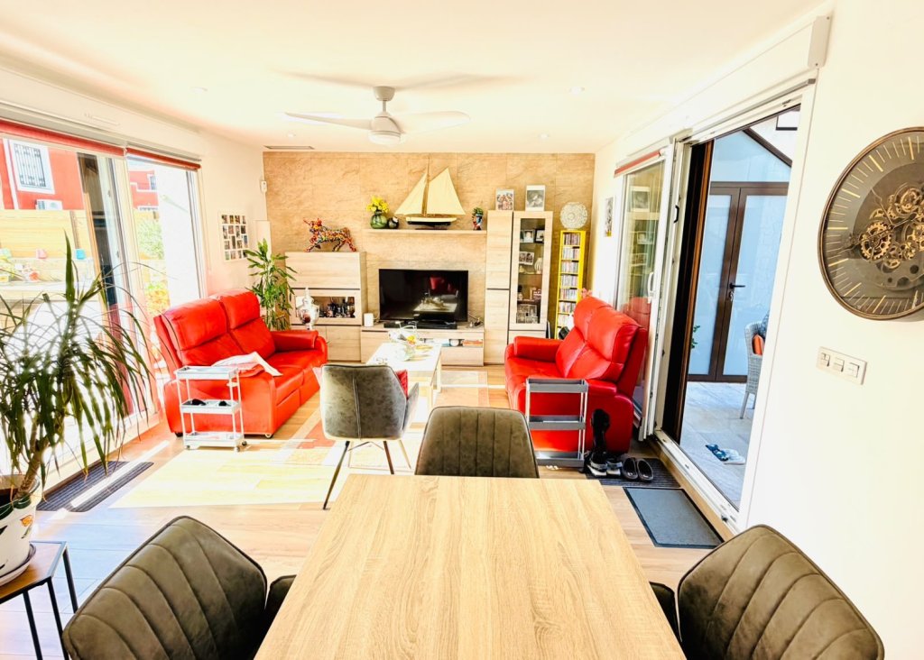 Sale - Villa - Los Montesinos - La Herrada