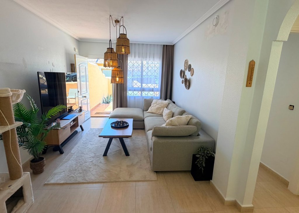 Sale - Villa - Los Montesinos - Urbanizacion montesol