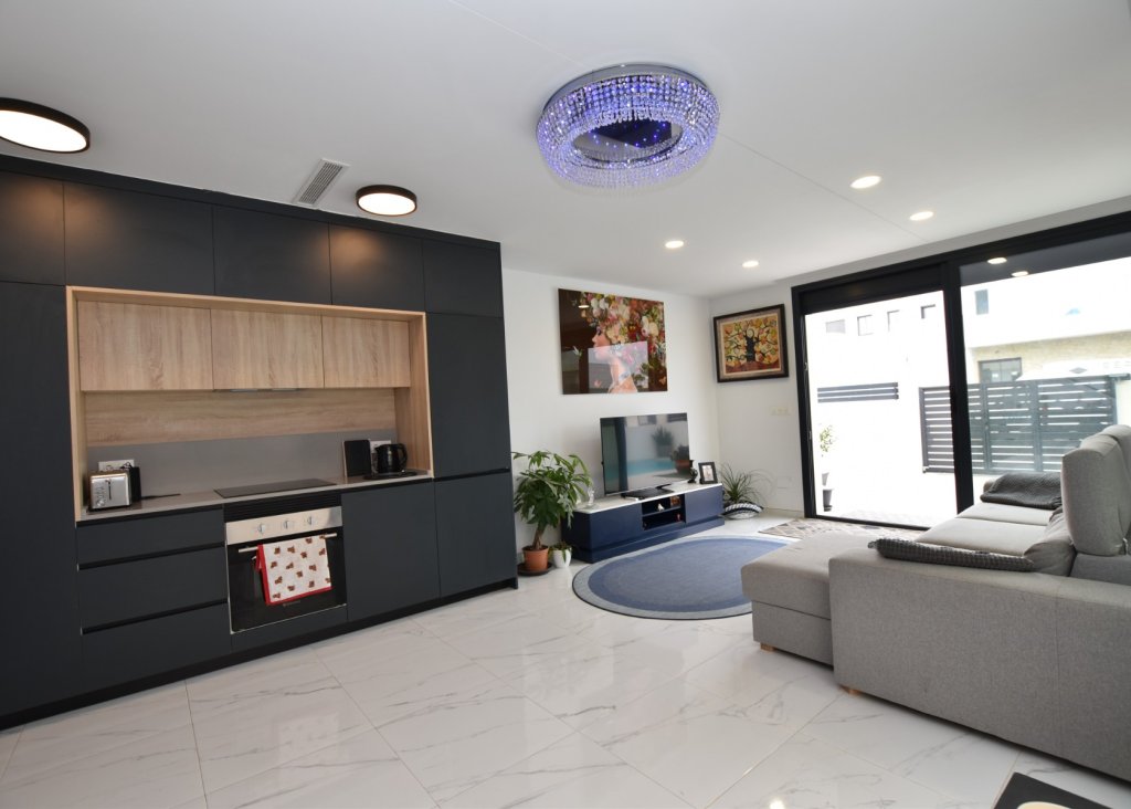 Sale - Villa - Los Montesinos