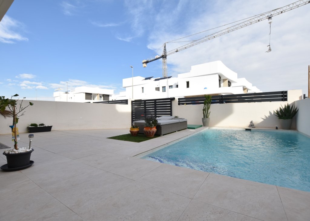 Sale - Villa - Los Montesinos