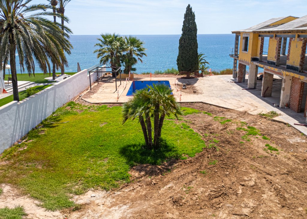 Sale - Villa - Orihuela Costa - Cabo Roig