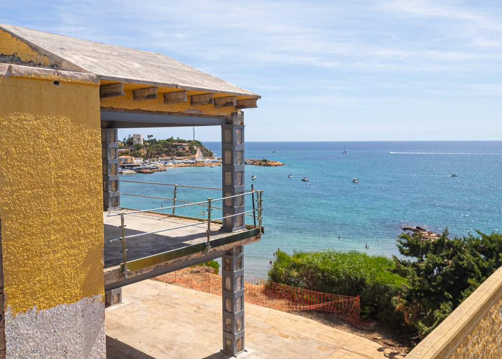Sale - Villa - Orihuela Costa - Cabo Roig