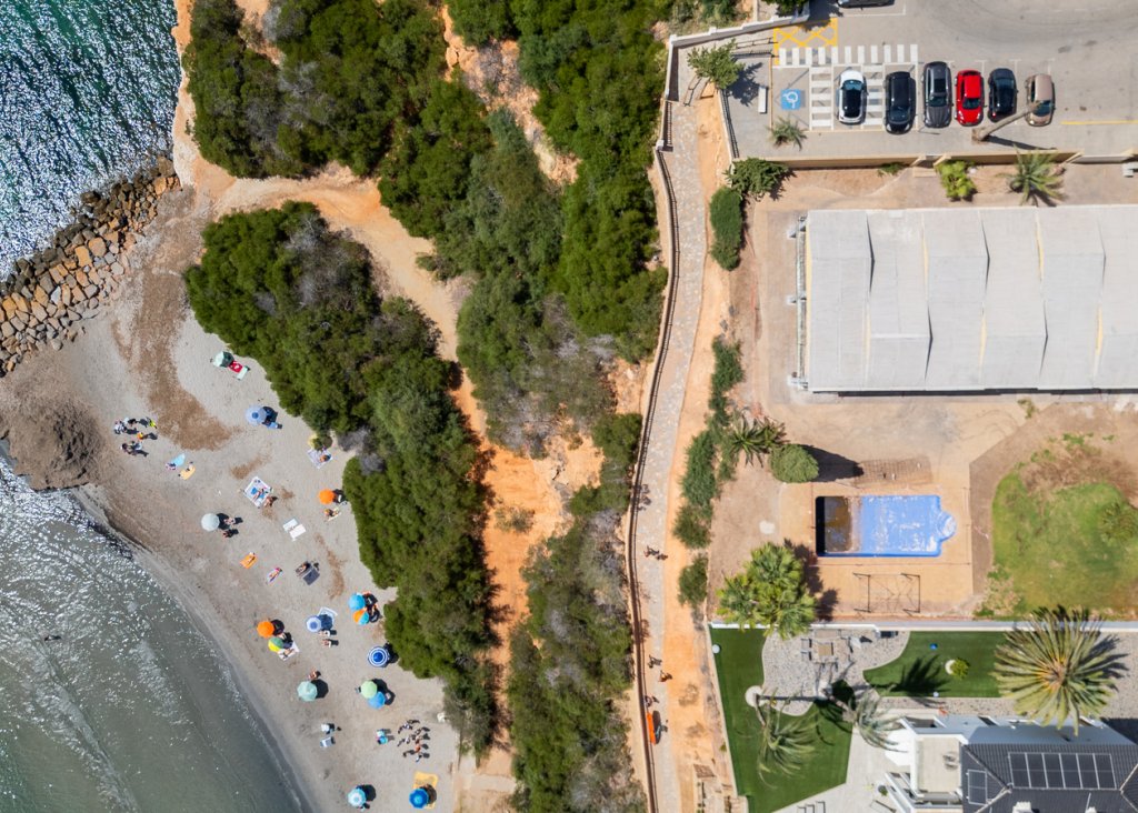 Sale - Villa - Orihuela Costa - Cabo Roig