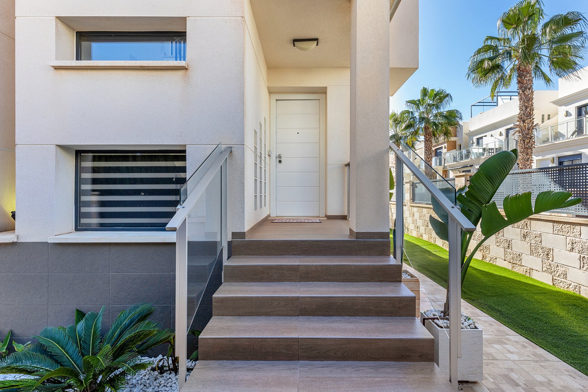 Sale - Villa - Orihuela Costa - La Zenia