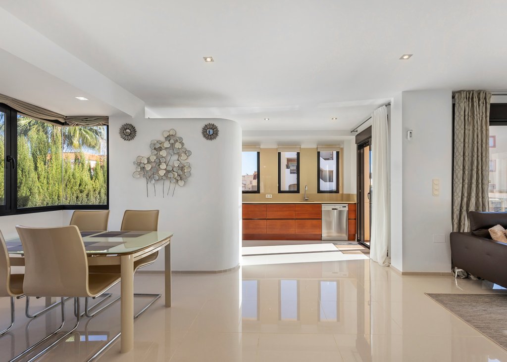 Sale - Villa - Orihuela Costa - La Zenia