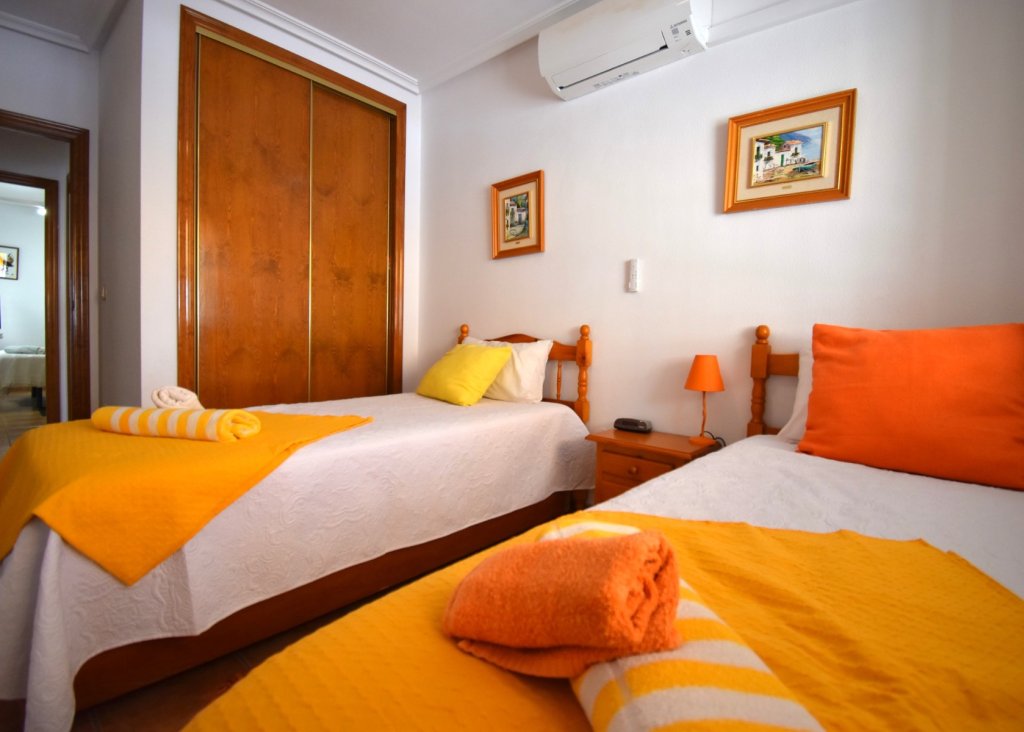 Sale - Villa - Orihuela Costa - La Zenia