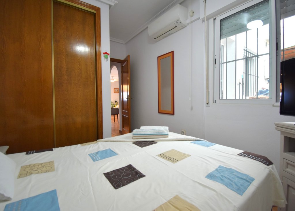 Sale - Villa - Orihuela Costa - La Zenia