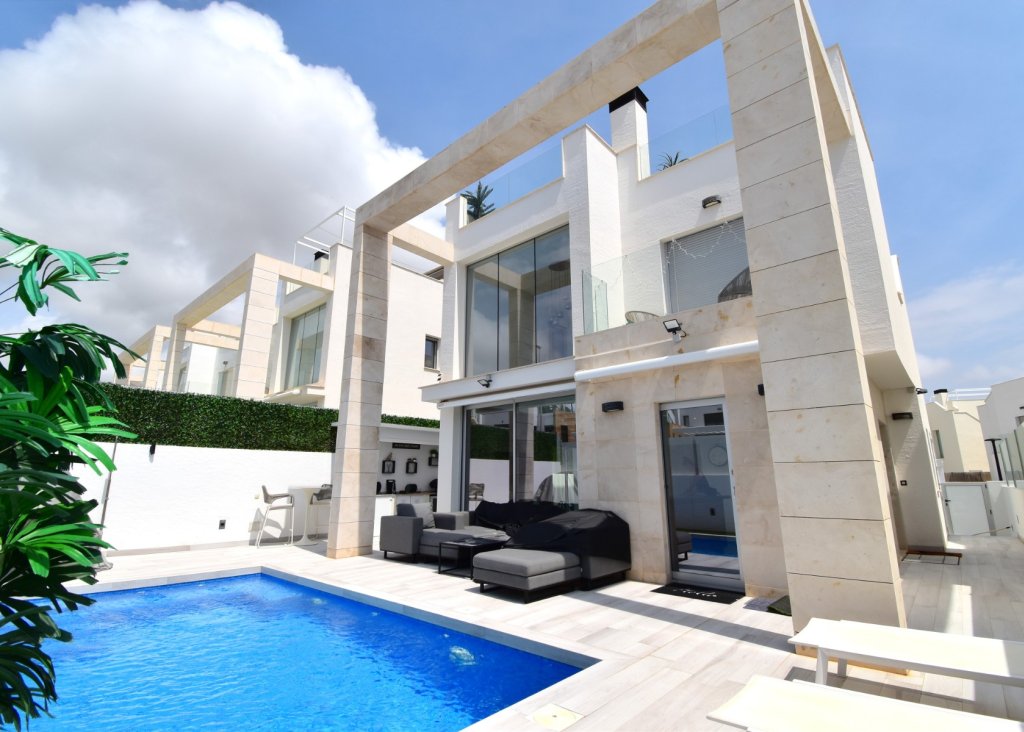 Sale - Villa - Orihuela Costa - Lomas de Cabo Roig